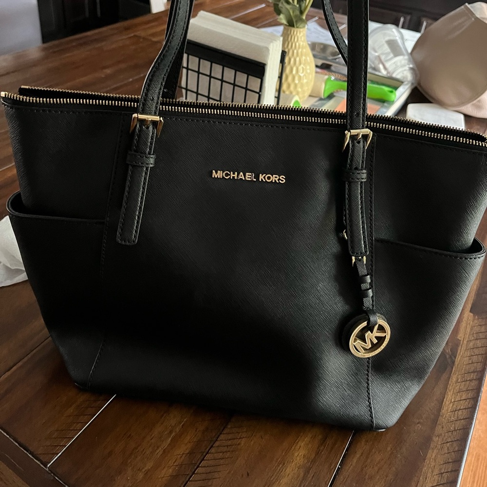Michael Kors Tote